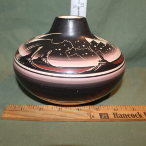Hand Painted Hozoni Pottery