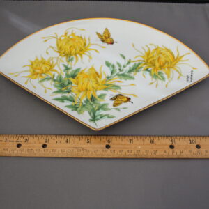 Chrysanthemum Vintage Decorative Plate
